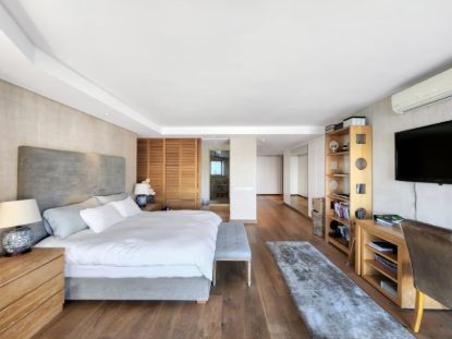 Picture of 2 Bedroom Penthouse For Sale in Clifton