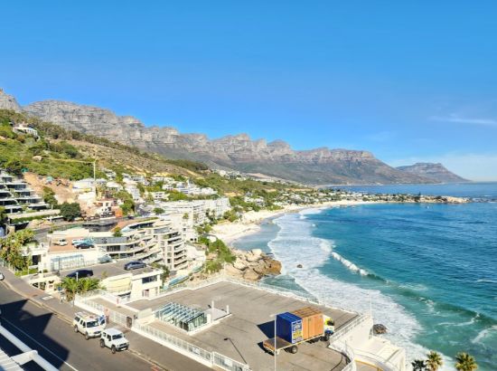 Picture of 2 Bedroom Penthouse For Sale in Clifton