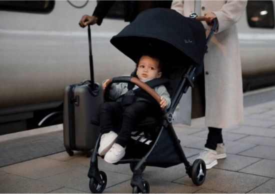 Picture of Silver Cross Jet 3 Black Travel Stroller