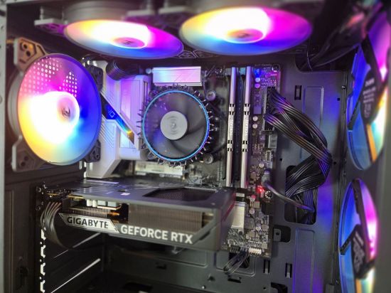 Picture of Gaming PC - RTX 5060 || i5 14400F