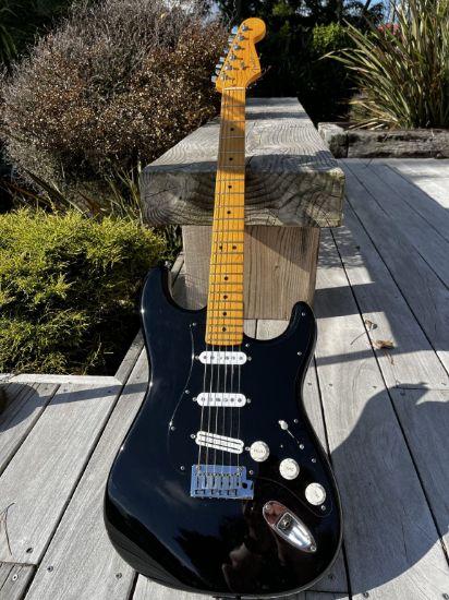 Picture of Dave Gilmour "Black Strat" Fender Stratocaster recreation