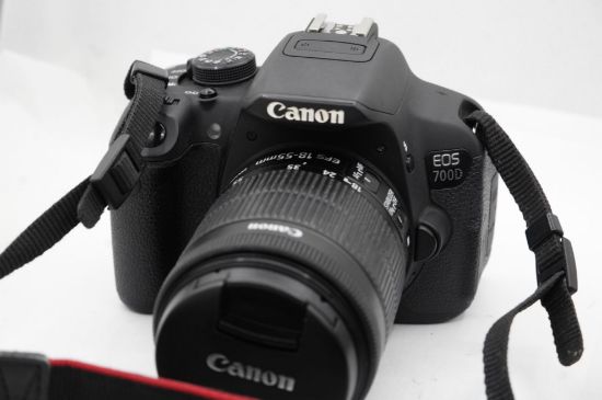 Picture of Reserve Canon EOS 700D camera body + Canon EFs 18-55mm f3.5-5.6 IS STM lens