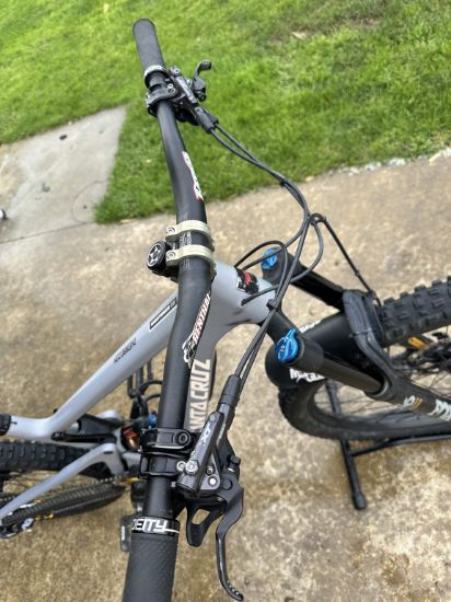 Picture of SANTA CRUZ 2021 Hightower Medium CC- MULLET