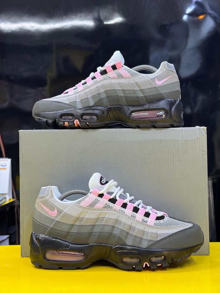 Picture of Nike airmax 95 sneaker