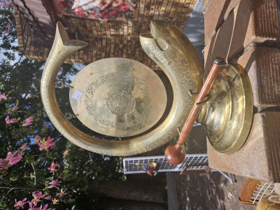Picture of Brass Gong Set