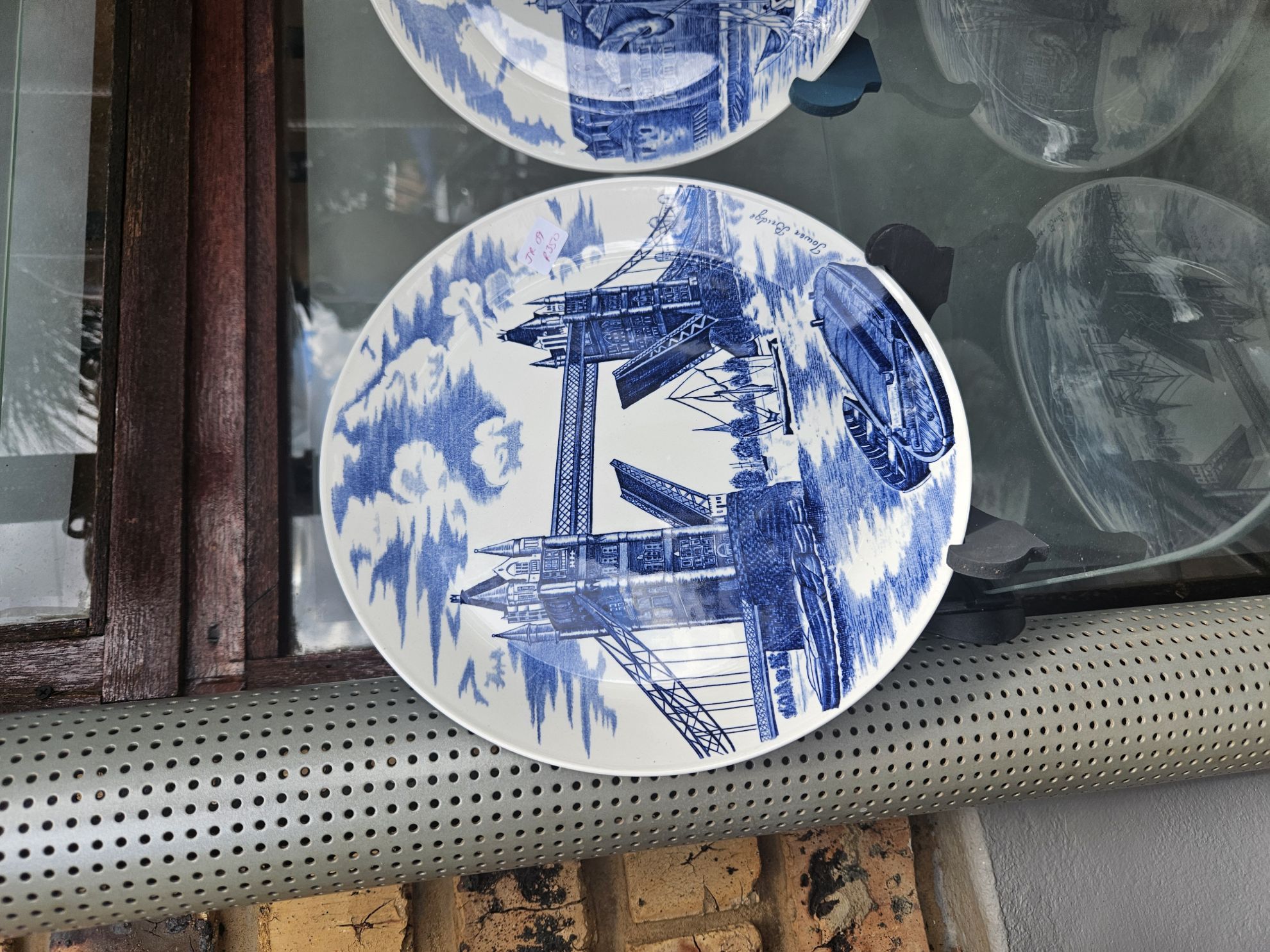 Picture of Big Ben Plates