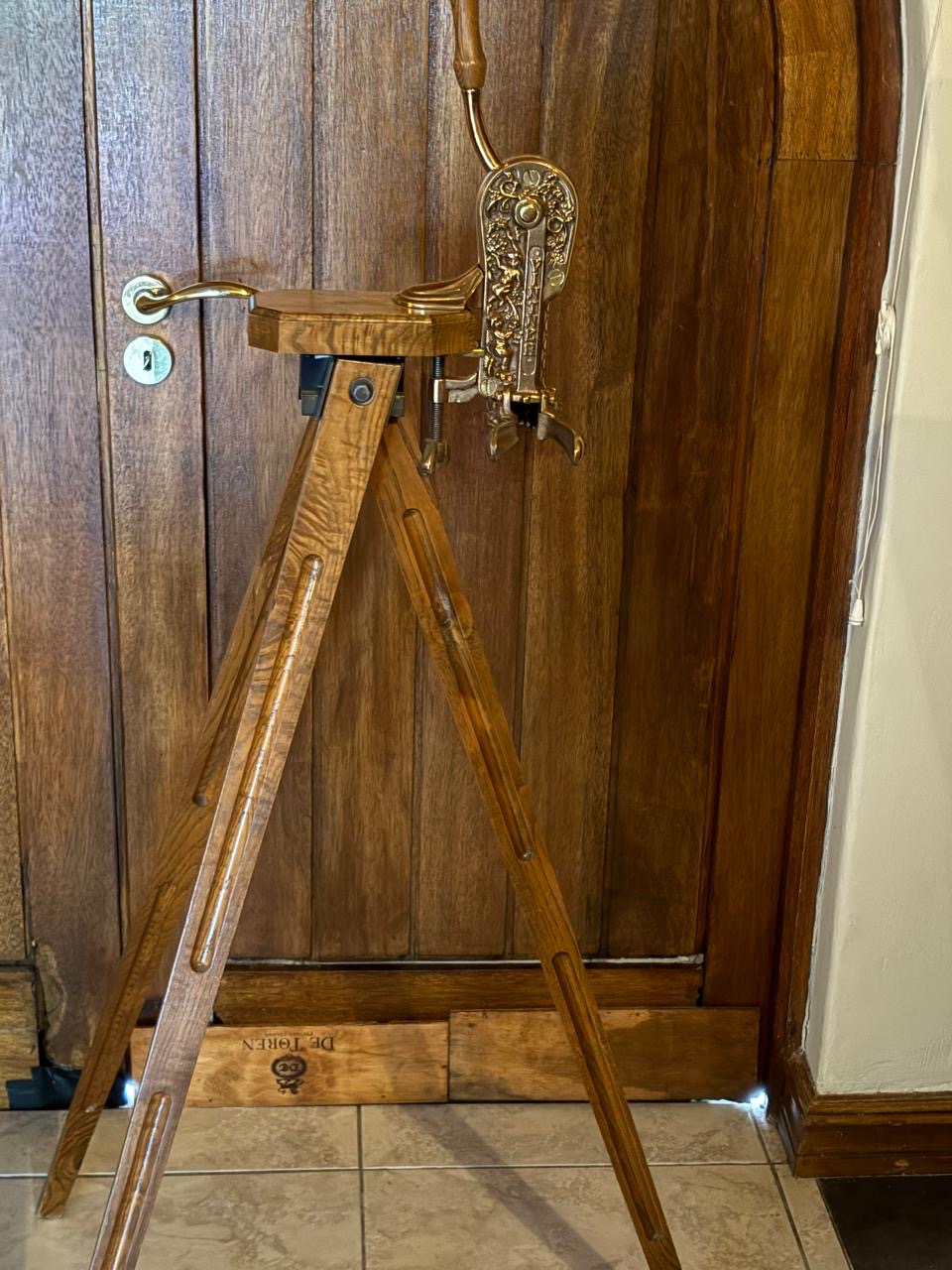 Picture of Standing Corkscrew