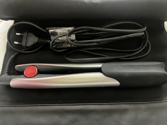 Picture of Hair Straightner