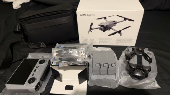 Picture of Dji mini 5 pro flying combo