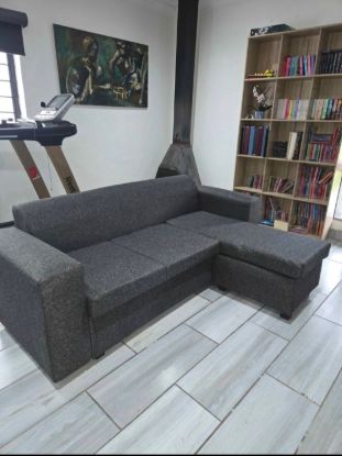 Picture of L Shape 3 - 4 seated couch 4 weeks old