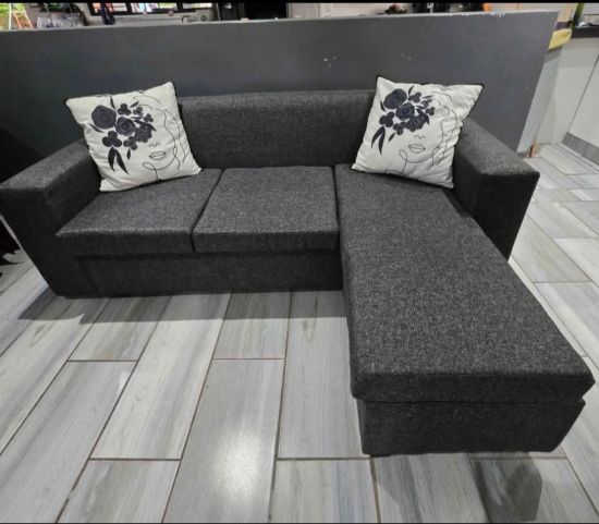 Picture of L Shape 3 - 4 seated couch 4 weeks old
